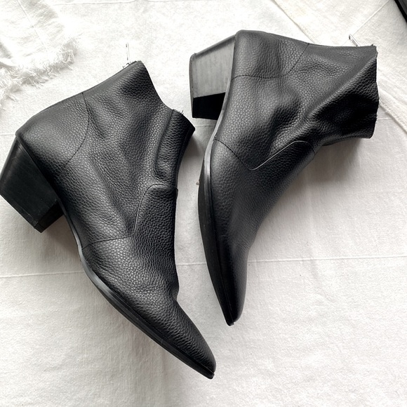 Steve Madden Cafe Genuine Leather Ankle Boots - Picture 2 of 8